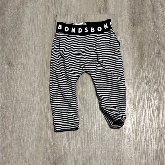 Bonds Monochrome Striped Leggings - Picture 1 of 1
